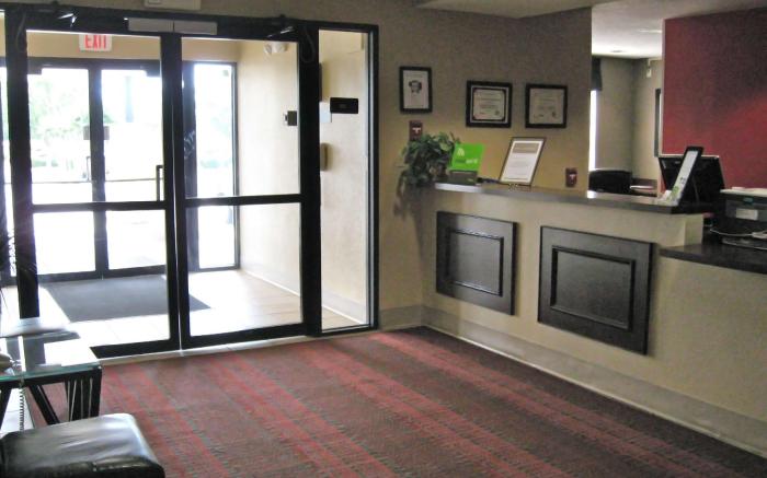 Extended Stay America Select Suites - Greenville - Airport