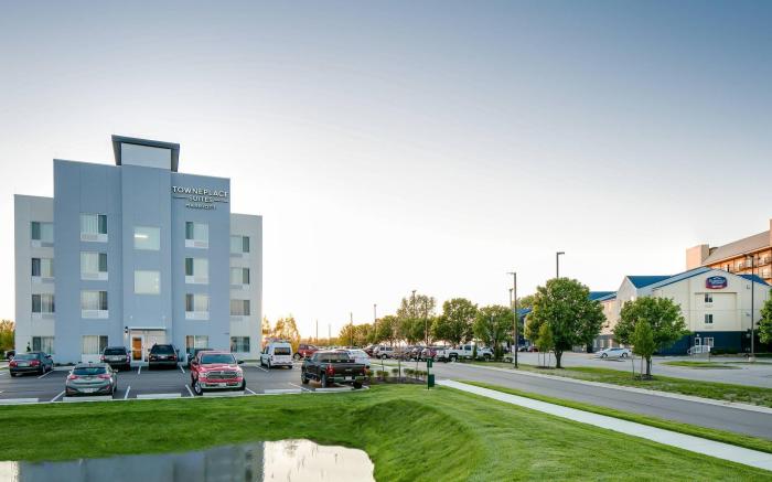 TownePlace Suites Kansas City Airport