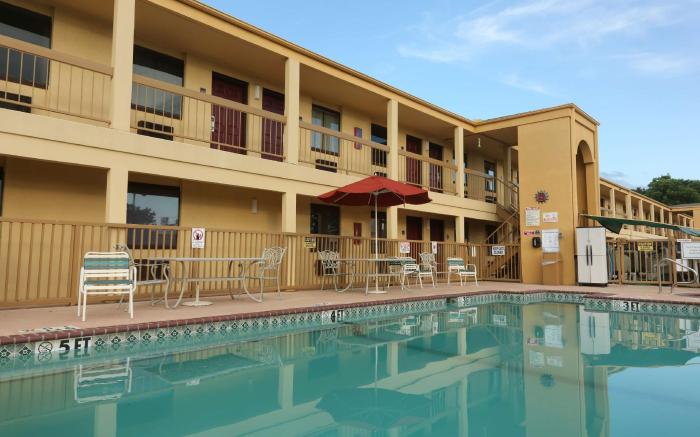 Red Roof Inn Ardmore