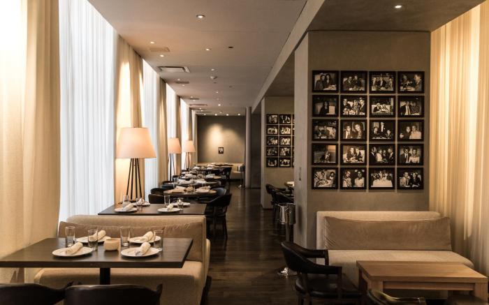 The Chicago Hotel Collection Ambassador Gold Coast