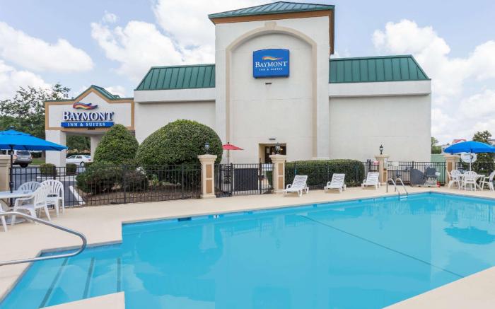 Baymont by Wyndham Greensboro/Coliseum