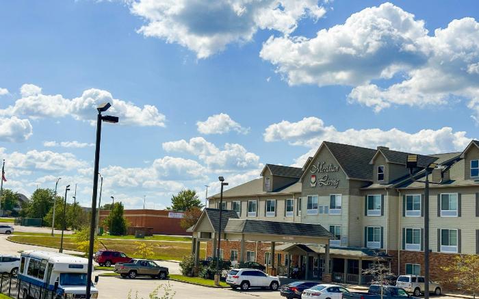 Bonita Lakes Inn