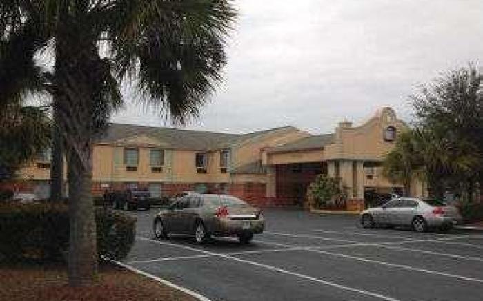 Baymont by Wyndham Hinesville Fort Stewart Area
