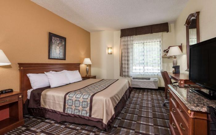 Days Inn by Wyndham Yadkinville