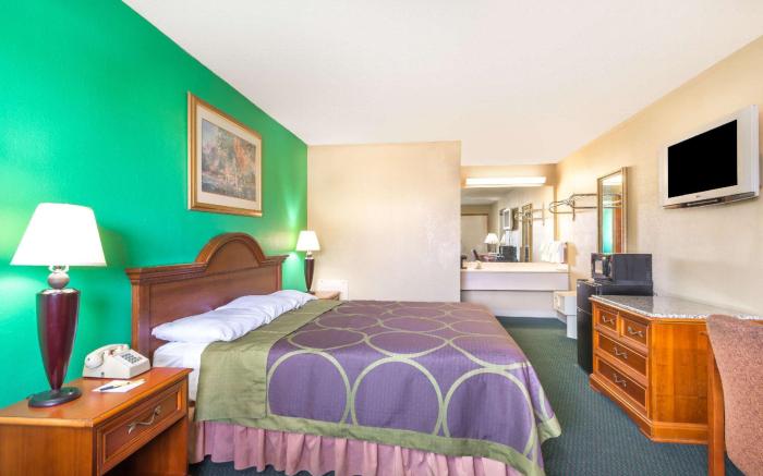 Super 8 By Wyndham Vandalia/Dayton International Airport