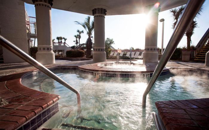Crown Reef Beach Resort and Waterpark