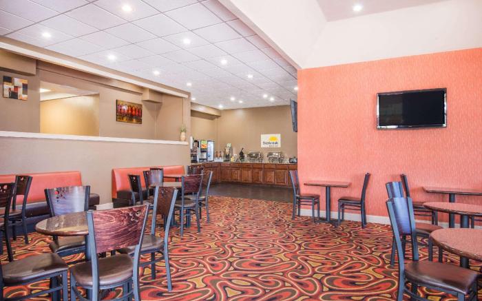 Days Inn by Wyndham Joplin