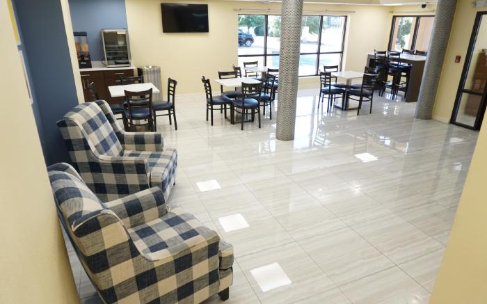 Days Inn by Wyndham Oak Grove/Ft. Campbell
