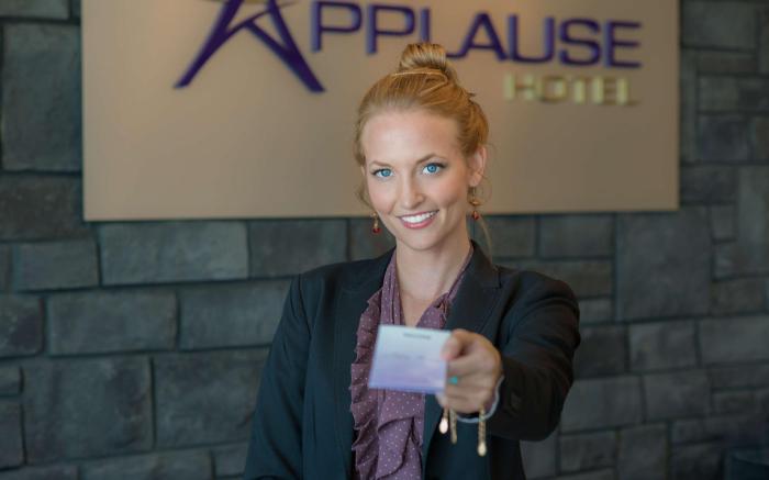 Applause Hotel Calgary Airport by CLIQUE