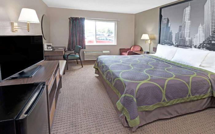 Super 8 By Wyndham Chicago O'Hare Airport