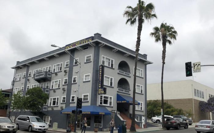 Harborview Inn & Suites-Convention Center-Airport-Gaslamp-Seaworld-Zoo-Balboa Park