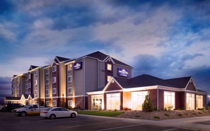 Microtel Inn & Suites by Wyndham Naples Vernal