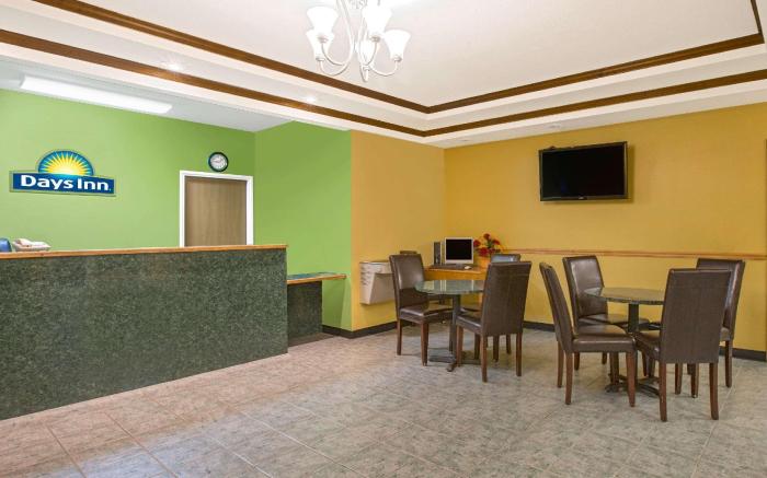 Days Inn by Wyndham Butler