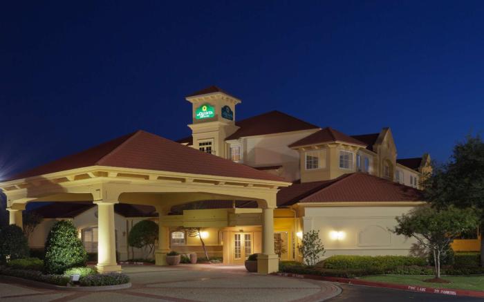 La Quinta Inn & Suites by Wyndham Sherman
