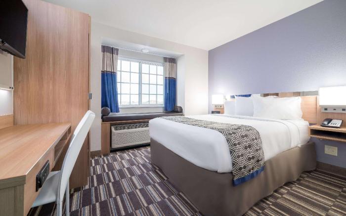 Microtel Inn & Suites by Wyndham Moorhead Fargo Area