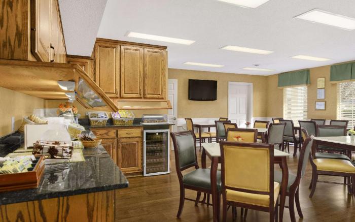 Baymont by Wyndham Warner Robins