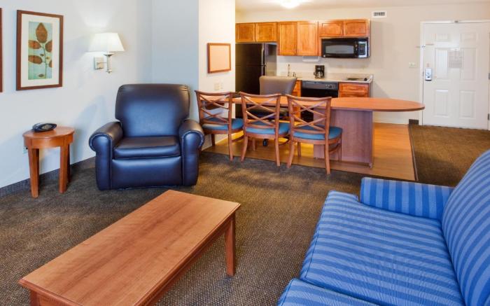 Candlewood Suites Macon By IHG