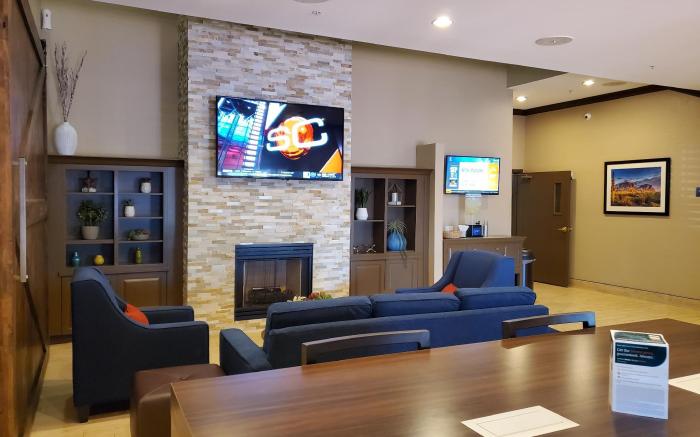 Comfort Inn & Suites Tempe Phoenix Sky Harbor Airport