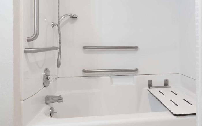 Super 8 By Wyndham Shelton