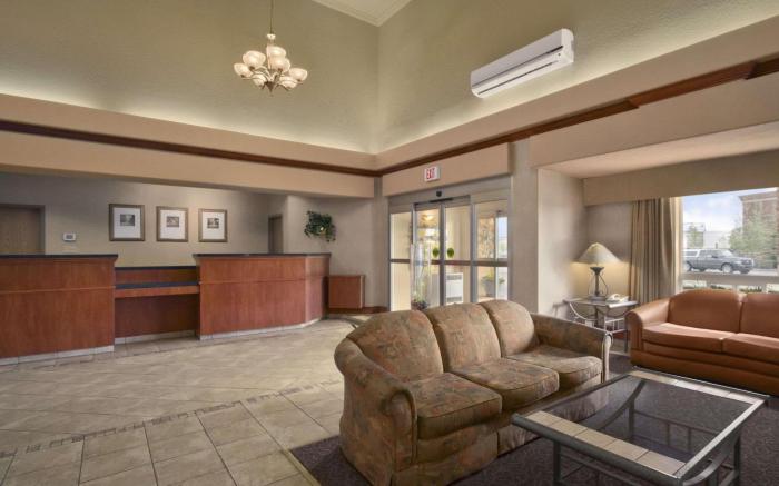 Days Inn by Wyndham Red Deer