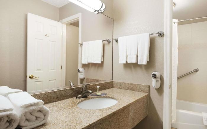 Super 8 By Wyndham Ormond Beach
