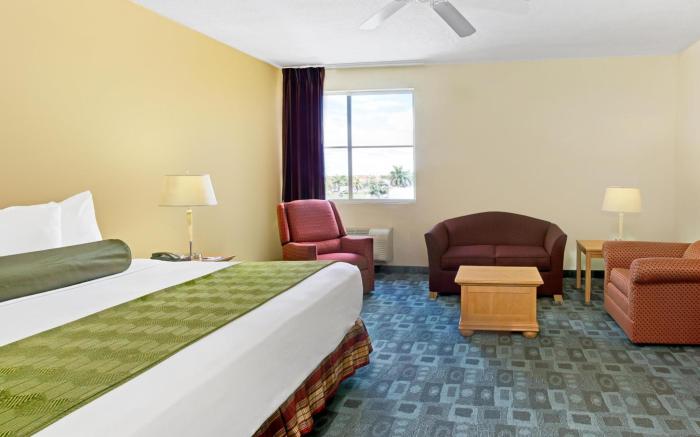 Spark by Hilton Miami Doral