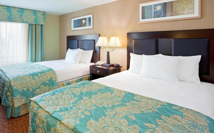 La Quinta Inn by Wyndham West Long Branch/NJ Shore Area