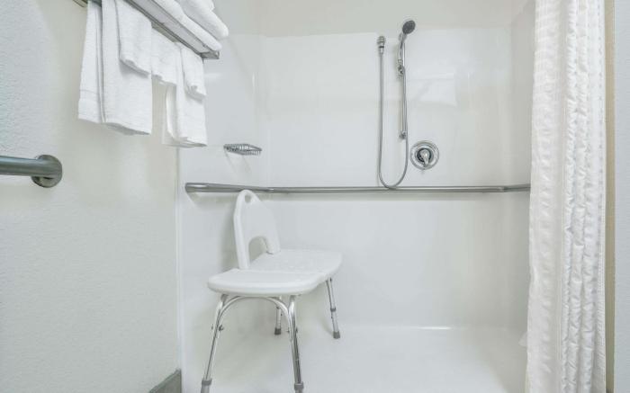 Microtel Inn & Suites by Wyndham Tomah