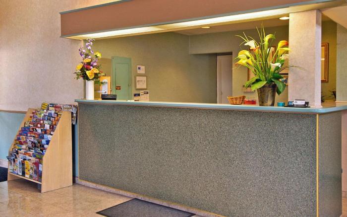 Mission Inn and Suites - Hayward