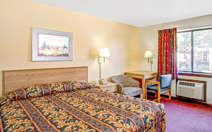 Super 8 by Wyndham Carson City/Lake Tahoe