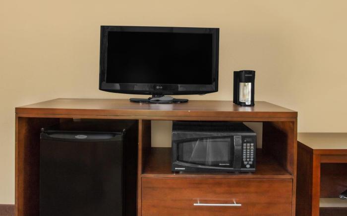 Super 8 By Wyndham Nashville West
