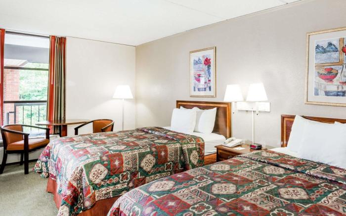 Days Inn by Wyndham Statesboro