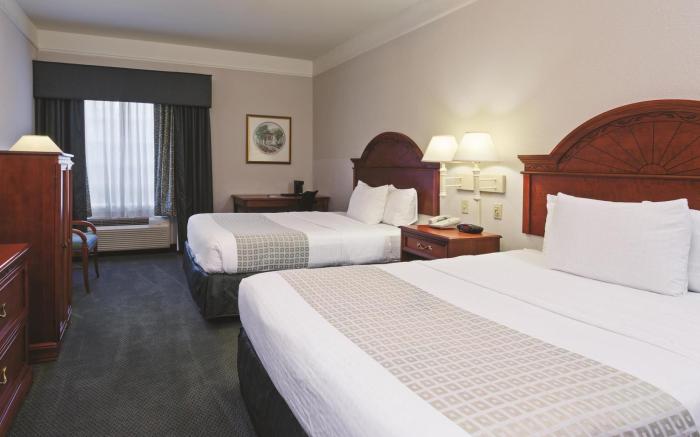 La Quinta Inn and Suites Fort Myers I-75