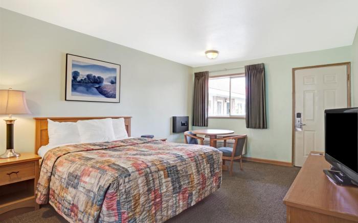 Travelodge by Wyndham Seattle North of Downtown