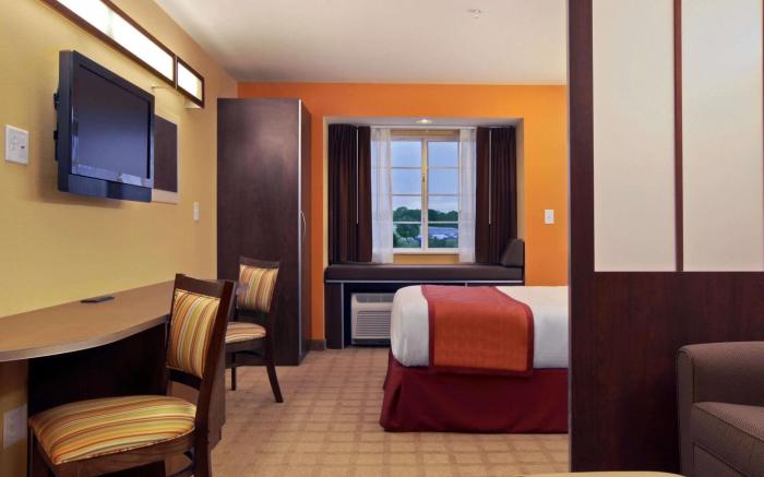Microtel Inn & Suites by Wyndham Anderson/Clemson