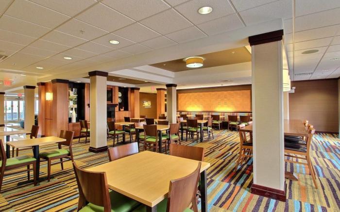 Fairfield Inn & Suites Milwaukee Airport