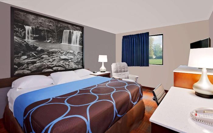 Super 8 By Wyndham Fayetteville