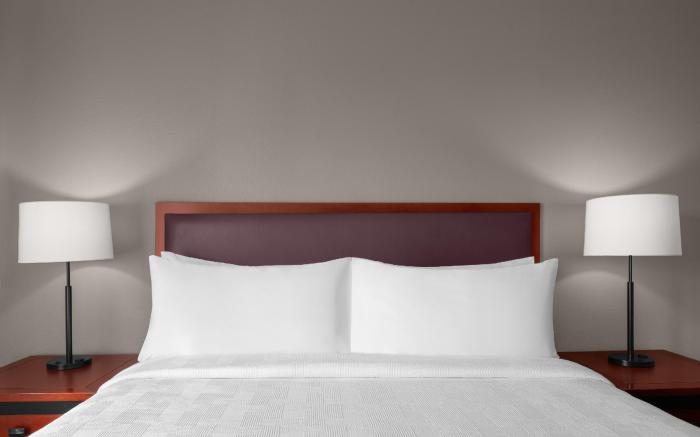 Larkspur Landing Extended Stay Suites Roseville