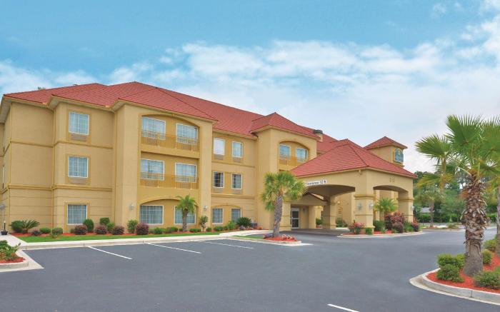 La Quinta Inn & Suites by Wyndham Savannah Airport - Pooler
