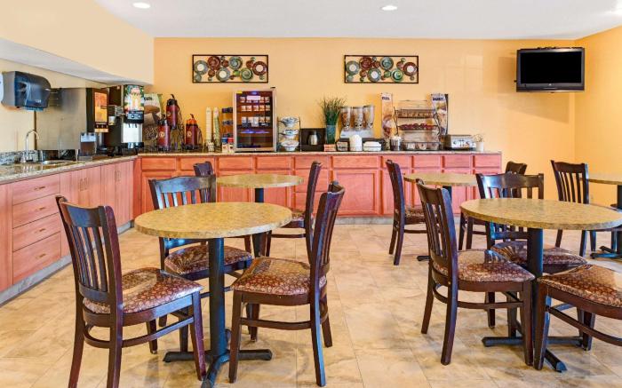 Microtel Inn & Suites by Wyndham Cordova/Memphis/By Wolfchas