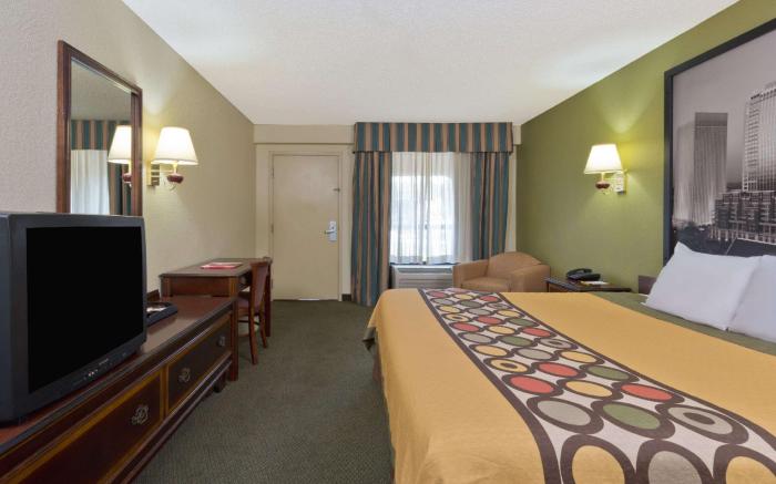 Super 8 By Wyndham Huntersville/Charlotte Area