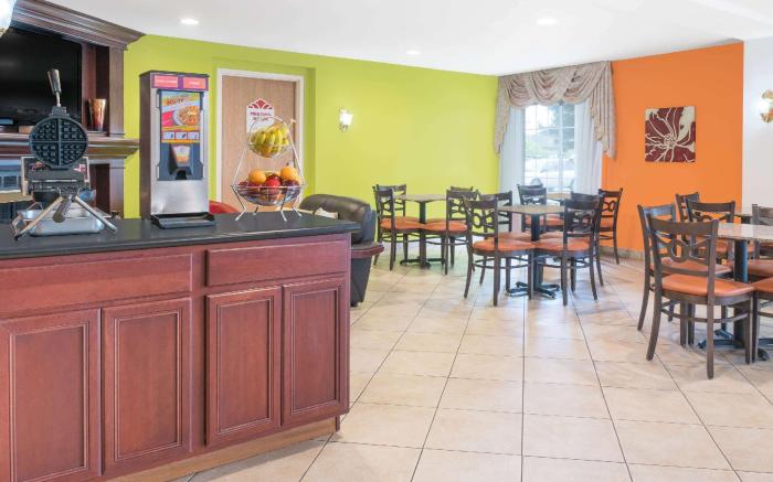 Hawthorn Suites by Wyndham Allentown-Fogelsville
