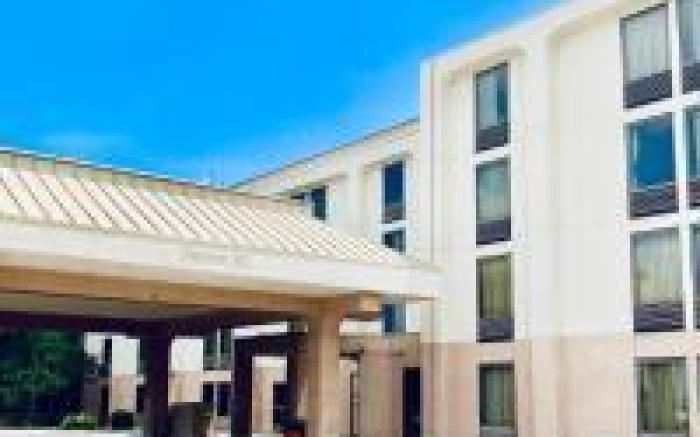 Motel 6 Lewisville, TX - Medical City
