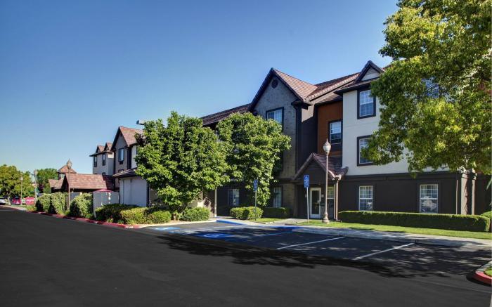TownePlace Suites Fresno