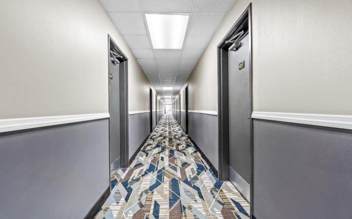 Super 8 By Wyndham Farmington