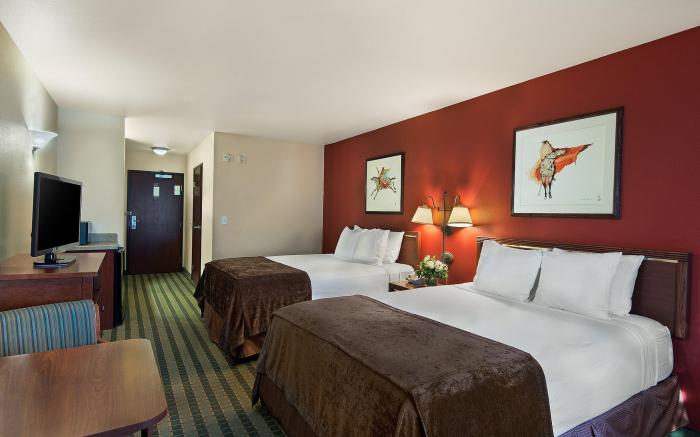 Oxford Suites Pendleton