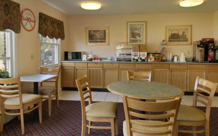 Howard Johnson by Wyndham Williamstown