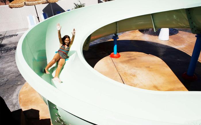 Howard Johnson by Wyndham Anaheim Hotel & Water Playground