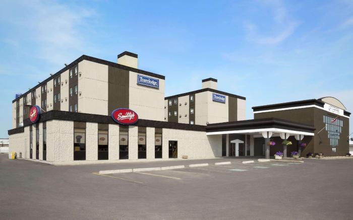 Travelodge by Wyndham Edmonton West