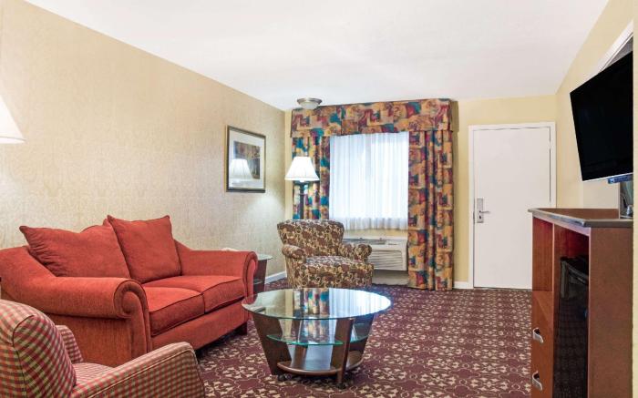 Days Inn by Wyndham Shenandoah